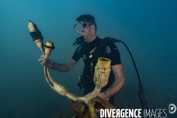 Débris sur les fonds marins à St-Martin