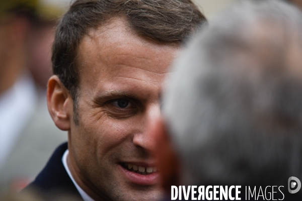 Emmanuel Macron. Prise d armes  aux Invalides