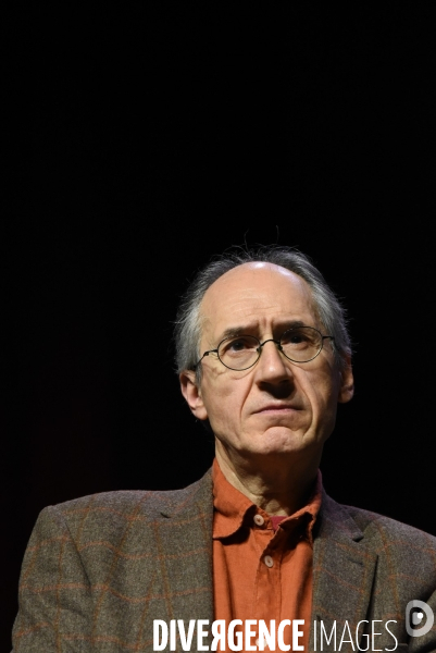 Toujours Charlie. Débat aux Folies bergère