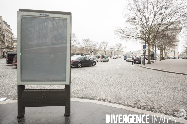 Panneaux decaux sans publicite a paris