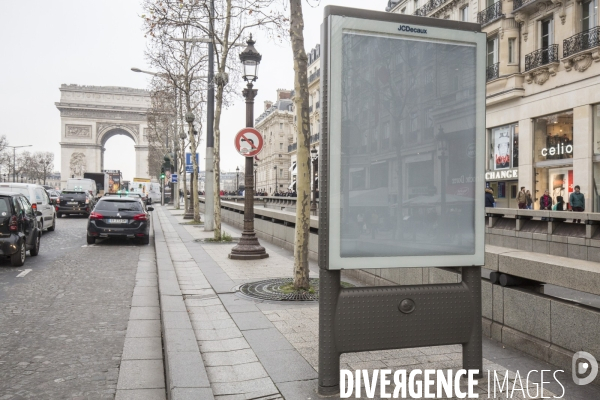 Panneaux decaux sans publicite a paris