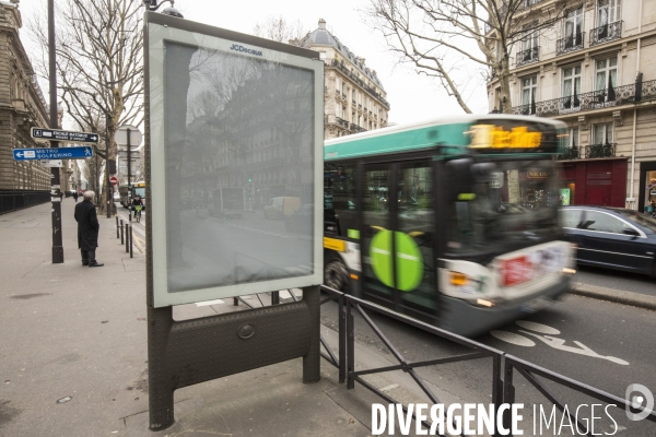 Panneaux decaux sans publicite a paris