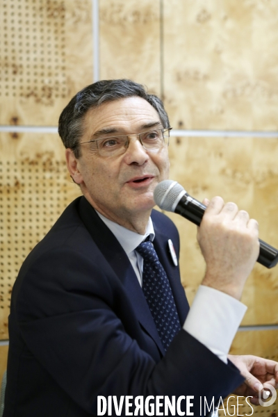 Conference de presse des presidents des conseils departementaux de petite et grande couronne d ILE de FRANCE contre le projet du GRAND PARIS.