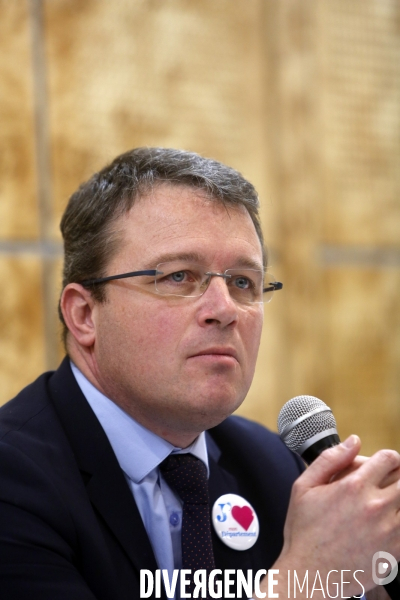 Conference de presse des presidents des conseils departementaux de petite et grande couronne d ILE de FRANCE contre le projet du GRAND PARIS.