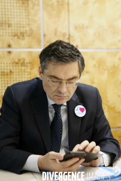 Conference de presse des presidents des conseils departementaux de petite et grande couronne d ILE de FRANCE contre le projet du GRAND PARIS.