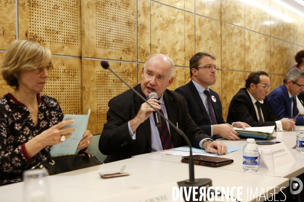 Conference de presse des presidents des conseils departementaux de petite et grande couronne d ILE de FRANCE contre le projet du GRAND PARIS.