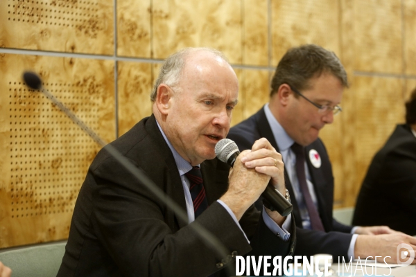 Conference de presse des presidents des conseils departementaux de petite et grande couronne d ILE de FRANCE contre le projet du GRAND PARIS.