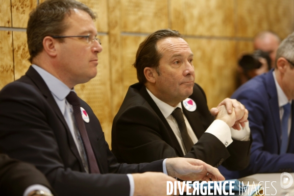 Conference de presse des presidents des conseils departementaux de petite et grande couronne d ILE de FRANCE contre le projet du GRAND PARIS.