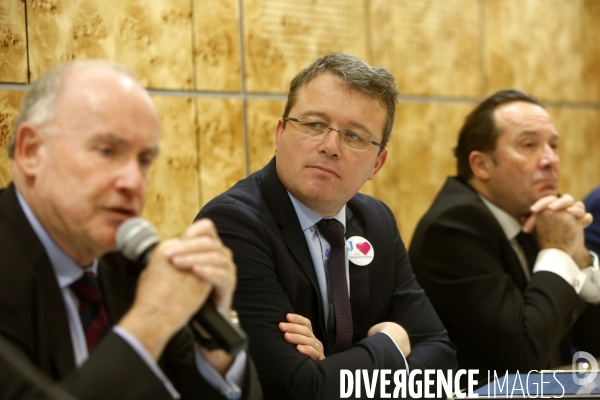 Conference de presse des presidents des conseils departementaux de petite et grande couronne d ILE de FRANCE contre le projet du GRAND PARIS.