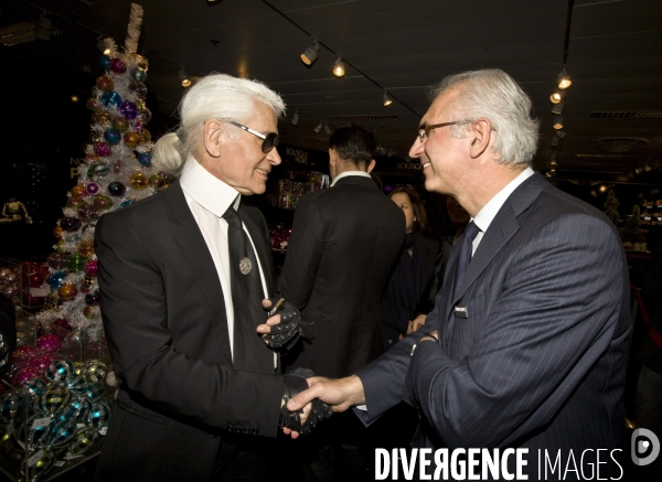 Karl lagerfeld inaugure les vitrines de noel du printemps