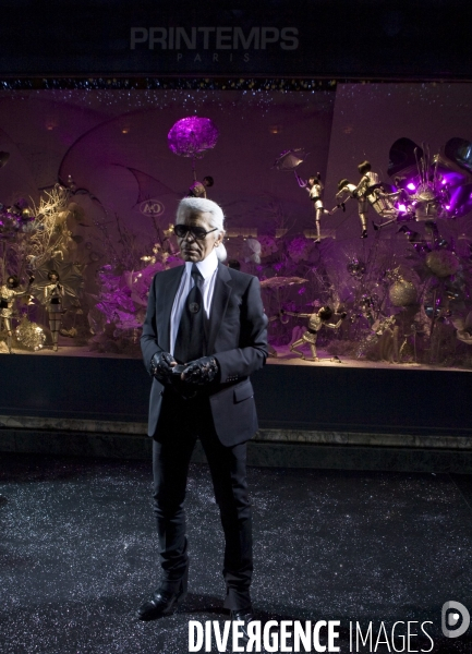 Karl lagerfeld inaugure les vitrines de noel du printemps