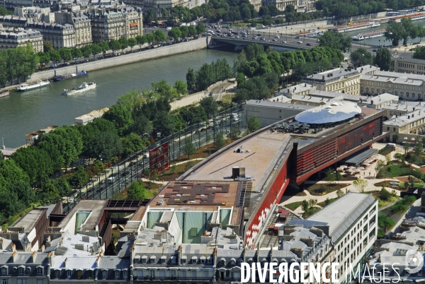 Musee du quai Branly.Musee Jacques Chirac