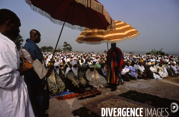 CAMEROUN : Fête du Ramadan chez les BAMOUN