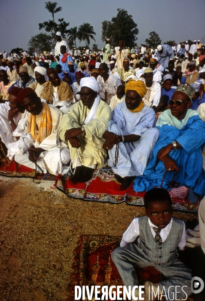 CAMEROUN : Fête du Ramadan chez les BAMOUN