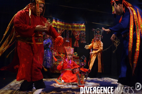 VIETNAM : Le THEN, rituels chamaniques des TAY et NUNG