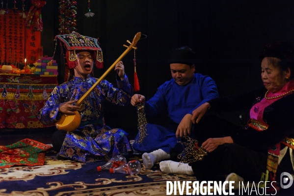 VIETNAM : Le THEN, rituels chamaniques des TAY et NUNG
