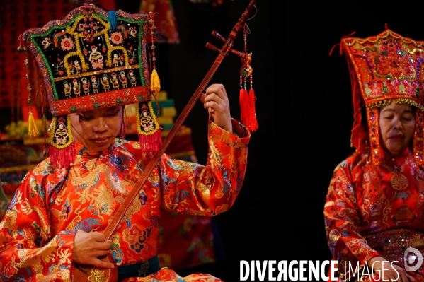 VIETNAM : Le THEN, rituels chamaniques des TAY et NUNG