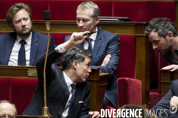 Séance de questions au gouvernement à l Assemblée Nationale.