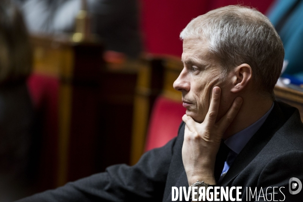 Séance de questions au gouvernement à l Assemblée Nationale.