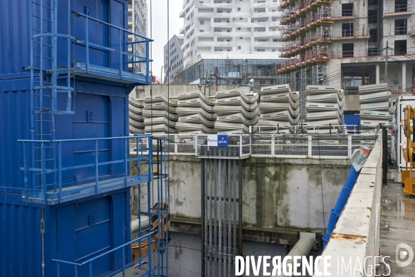 Chantier souterrain de prolongation de la Ligne 14 du métro parisien vers Clichy, le 21/12/2017.