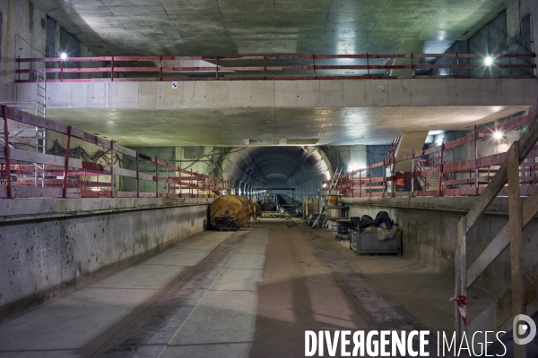 Chantier souterrain de prolongation de la Ligne 14 du métro parisien vers Clichy, le 21/12/2017.