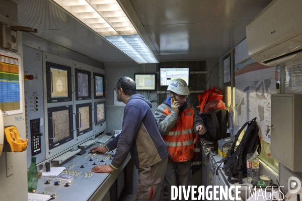 Chantier souterrain de prolongation de la Ligne 14 du métro parisien vers Clichy, le 21/12/2017.