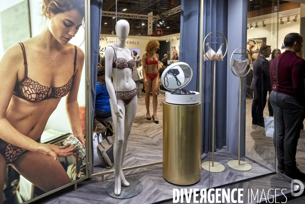 Salon de la lingerie à Paris