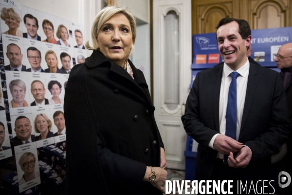 Conférence de presse de Marine LE PEN et Nicolas BAY.