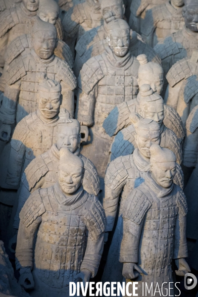 L armée de terre cuite dans le mausolée de l empereur Qin à Xi an en Chine