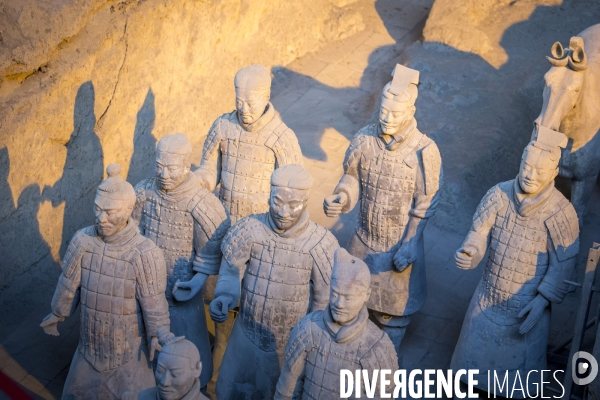 L armée de terre cuite dans le mausolée de l empereur Qin à Xi an en Chine