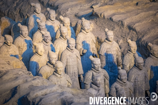 L armée de terre cuite dans le mausolée de l empereur Qin à Xi an en Chine