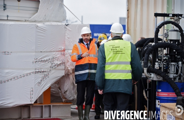 Edouard Philippe en visite sur le chantier du métro du Grand Paris