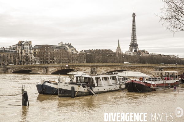 La seine en crue a paris