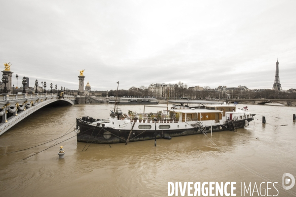 La seine en crue a paris