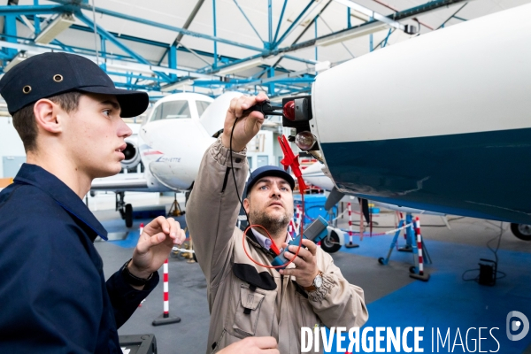 Le campus des métiers de l aéronautique au lycée de St-Nazaire