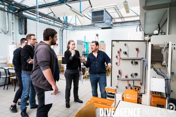 Le campus des métiers de l aéronautique au lycée de St-Nazaire