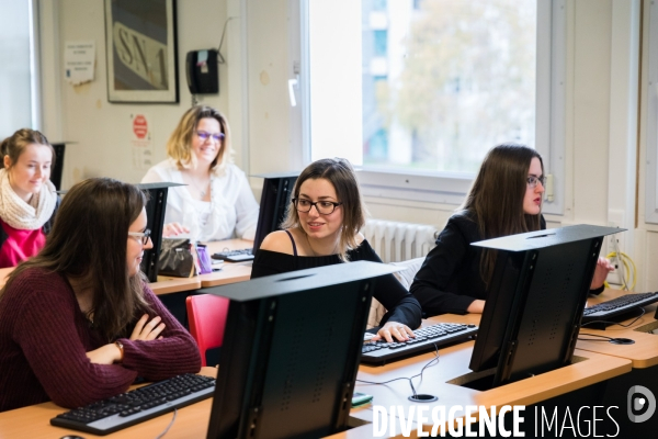 Le campus des métiers de l aéronautique au lycée de St-Nazaire