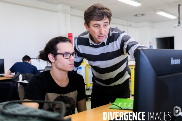 Le campus des métiers de l aéronautique au lycée de St-Nazaire