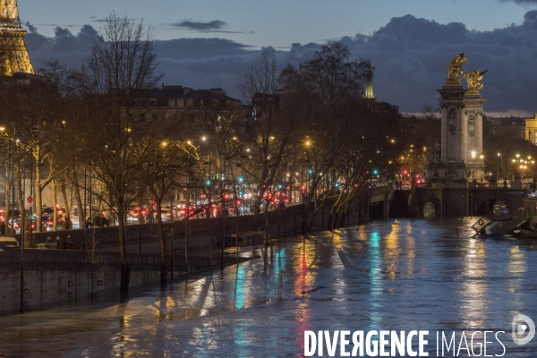 Paris la Seine en crue le 26 janvier 2018 au soir