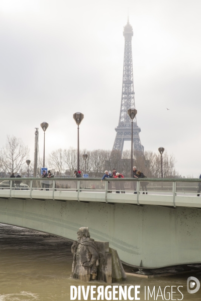 Le zouave :vigie des crues de paris