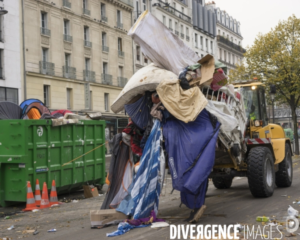 Démantèlement du camp de réfugiés rue de Flandre à Paris