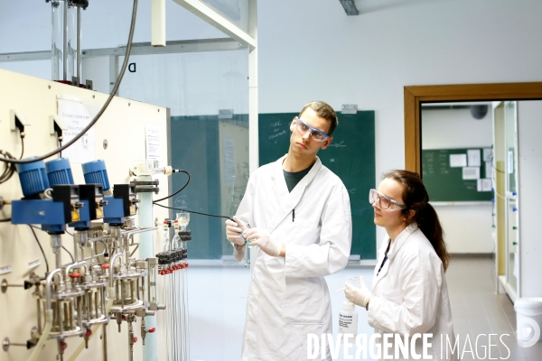 Ecole européenne de chimie, polymères et matériaux de Strasbourg ( ECPM )