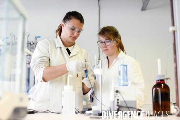 Ecole européenne de chimie, polymères et matériaux de Strasbourg ( ECPM )
