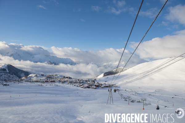 Métiers de la montagne : les anges gardiens des sommets