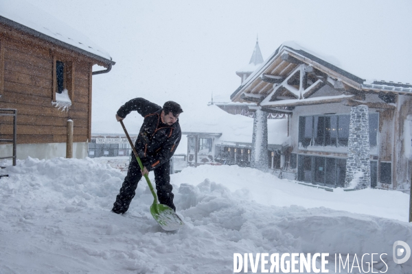 Métiers de la montagne : les anges gardiens des sommets