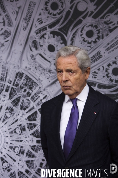 Anne Hidalgo et Philippe Houzé Président du directoire du Groupe Galeries Lafayette inaugurent la  place Théophile Bader du nom du fondateur des Galeries Lafayette.