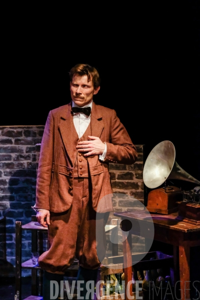 Le cercle de Whitechapel /  Julien Lefebvre / Compagnie du Renard Argenté