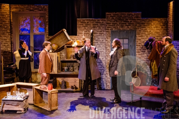 Le cercle de Whitechapel /  Julien Lefebvre / Compagnie du Renard Argenté