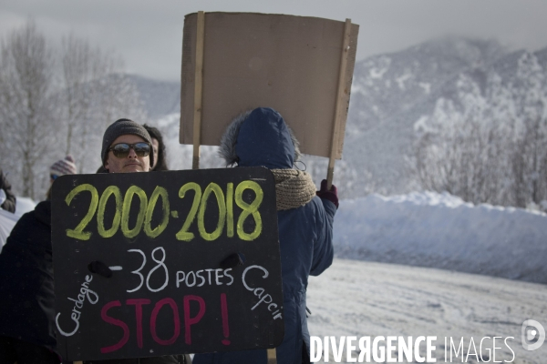 Petite Chronique d en Haut 2018: L école en colère