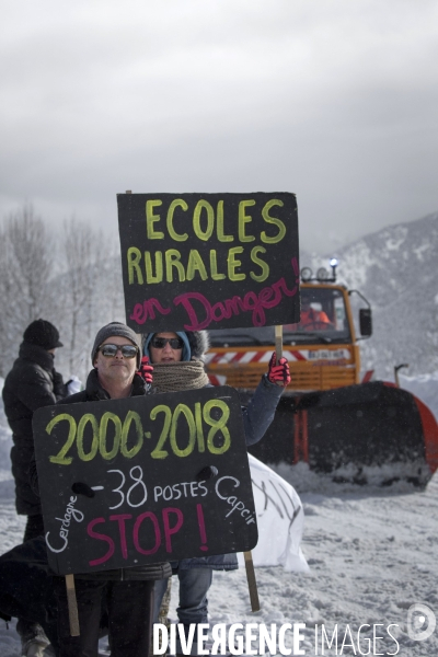 Petite Chronique d en Haut 2018: L école en colère